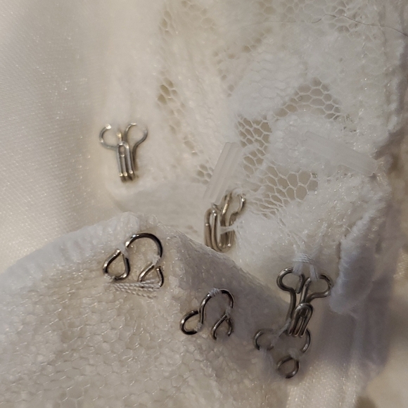 NEW Sue Wong Lace Open Back Dress Size 12 - Picture 8 of 16